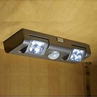 LUCE A 8 LED CON SENSORE DI MOVIMENTO ARMADIO CANTINA CREDENZA CASA HJ-1808