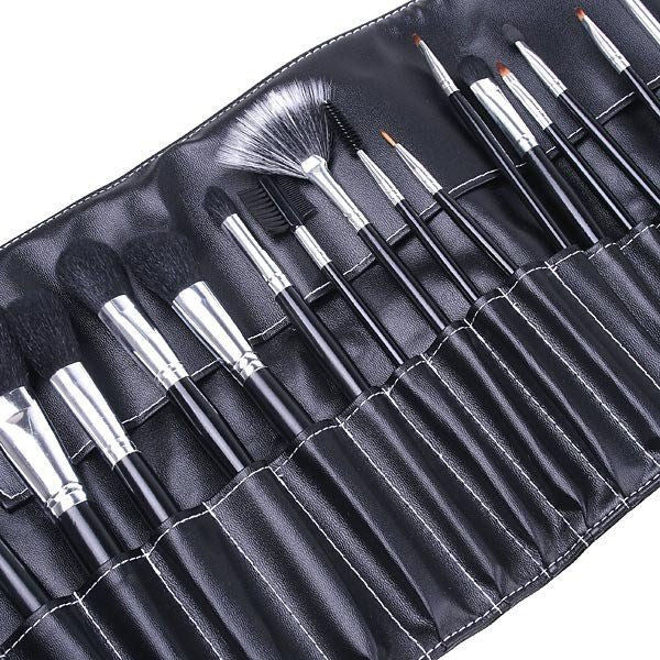 SET 24 PENNELLI PER TRUCCO COSMETICA MAKE UP OMBRETTO FARD CON CUSTODIA BORSA