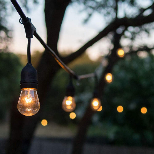 GUIRLANDE LUMINEUSE 10M ET 10 DOUILLES E27 NOIRE EXTENSIBLE IP44 INTÉRIEUR EXTÉRIEUR